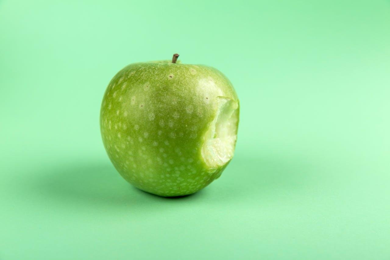 Harnessing Green Apple Peel AntiAging Benefits for Firmer Skin